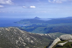 Looking south-east from the summit of Beinn Tarsuinn, down Coire a' Bhradain.