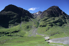 Geàrr Aonach and Aonach Dubh.