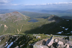Sgurr Eilde Mòr, Coire an Lochain and Sgòr Eilde Beag, from the summit ridge of Binnein Mòr.