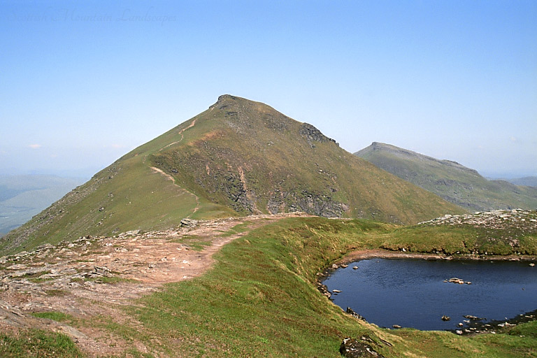 Stob Binnein, with Ben More in the background, from Stob Coire an Lochain.